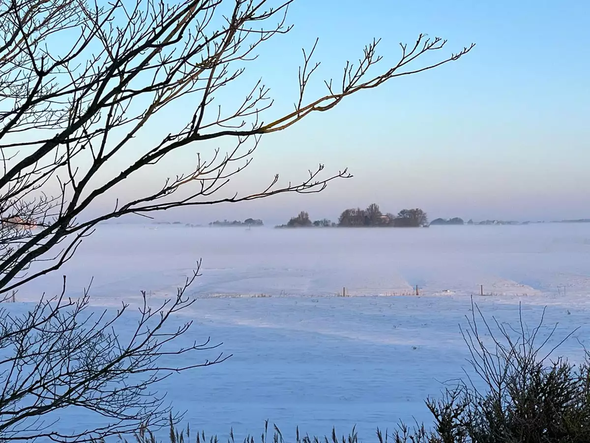 Winterlandschaft auf der Insel Pellworm - eine besondere Reisezeit der Ruhe